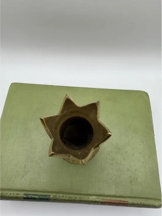 Brass Pineapple Figurine Paperweight - Picture 2 of 3